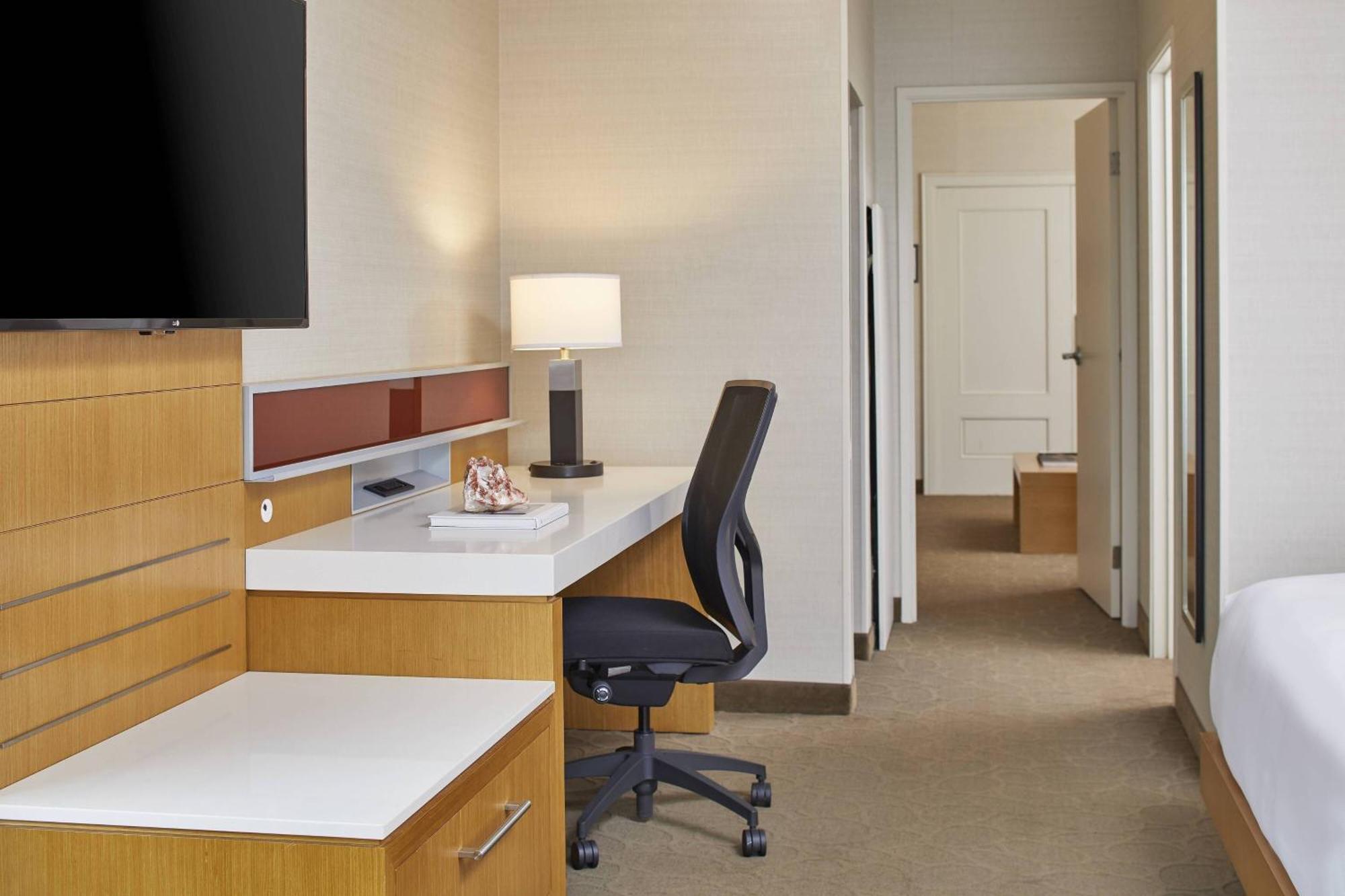Renaissance Chicago Hotel Glenview
