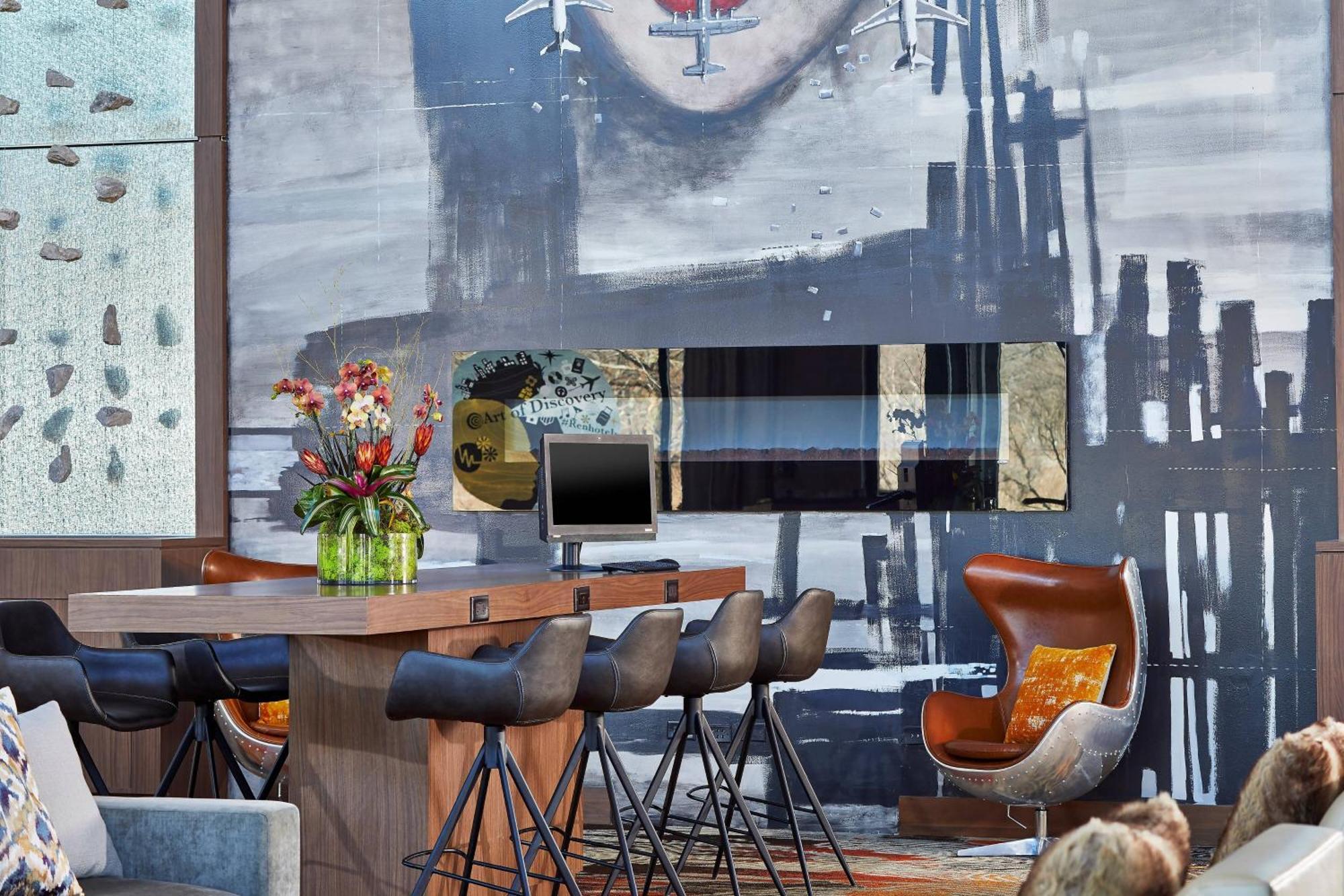 Hotel Renaissance Chicago 3*
