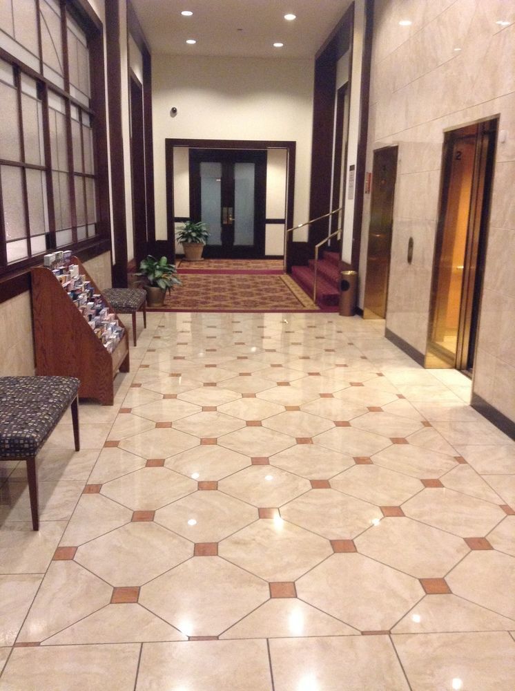 Renaissance Chicago Hotel